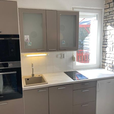 Sirály Apartman Balatonfůzfő Exterior foto