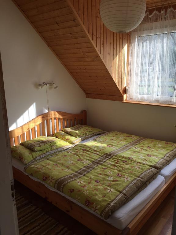 Sirály Apartman Balatonfůzfő Habitación foto