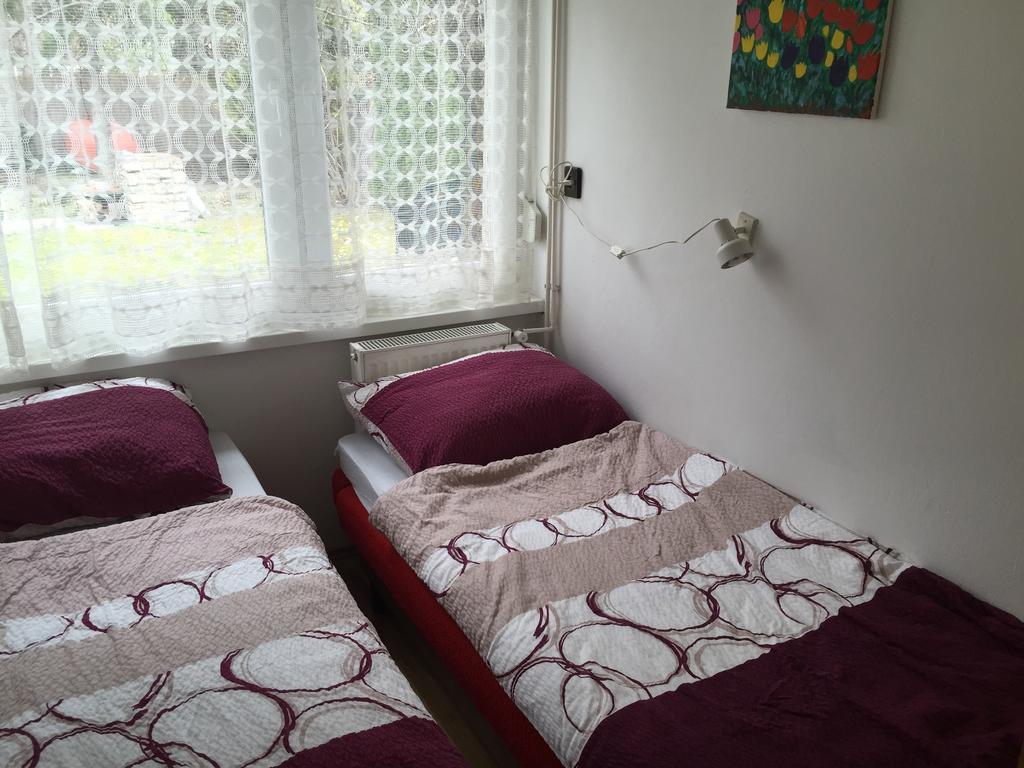 Sirály Apartman Balatonfůzfő Habitación foto